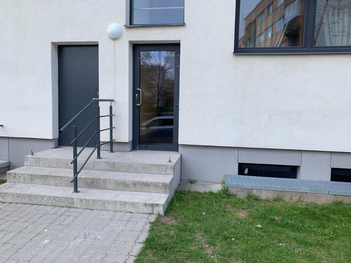 K65, Nice 1-Bedroom Apartment - 2 Big Beds Tartu Eksteriør billede